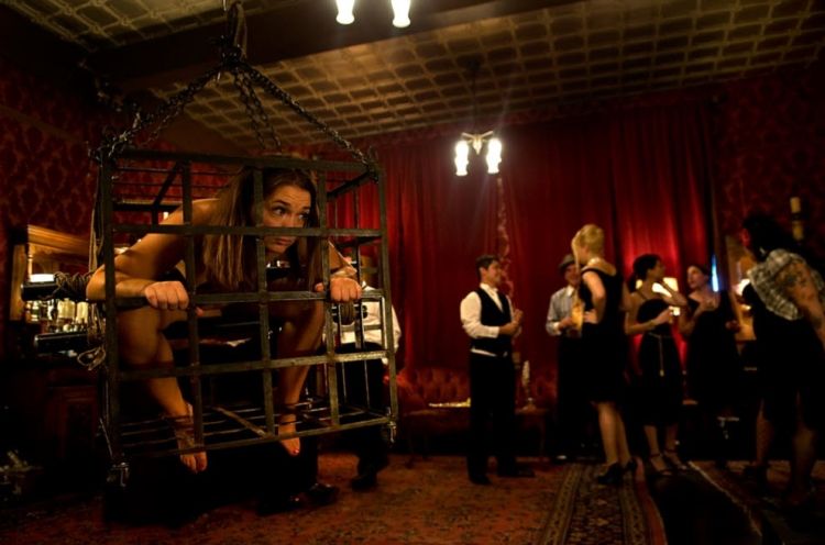 How they shoot video in a BDSM style in San Francisco - 15