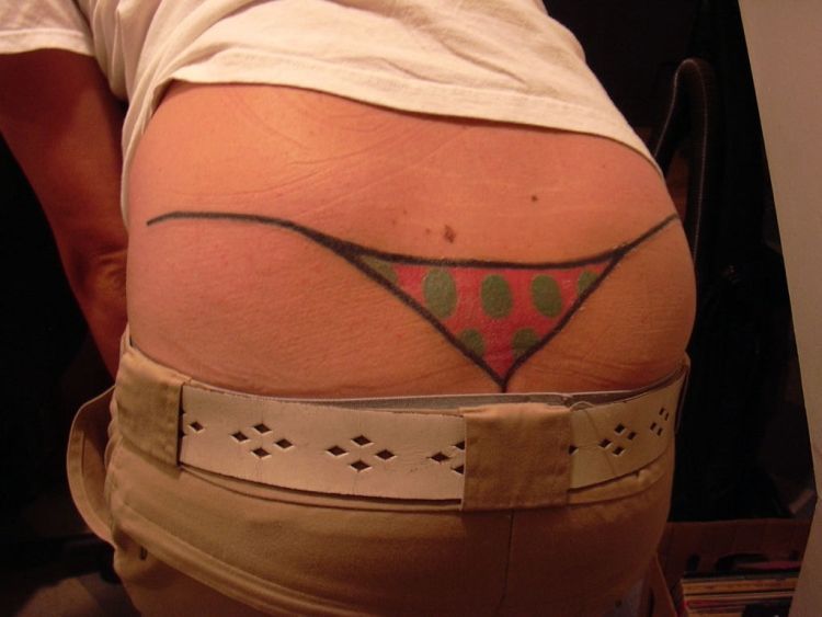 Most shameful “low back tattoos” (15 pics) Most shameful “low back tattoos” (15 pics)