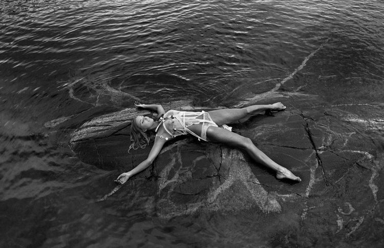 Black and white photo masterpieces from Igor Smolnikov - 21
