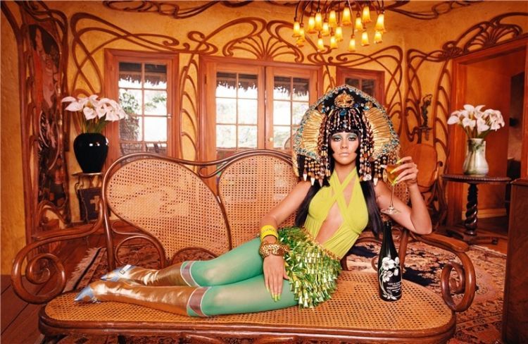 Celebrities in the works of great photographer David Lachapelle - 14