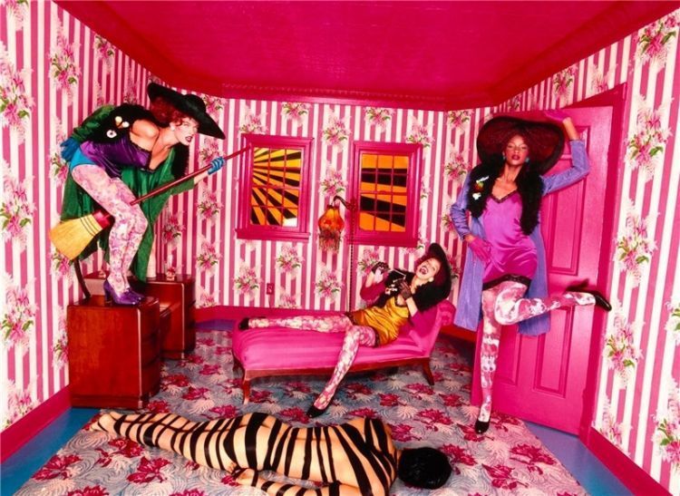 Celebrities in the works of great photographer David Lachapelle - 28