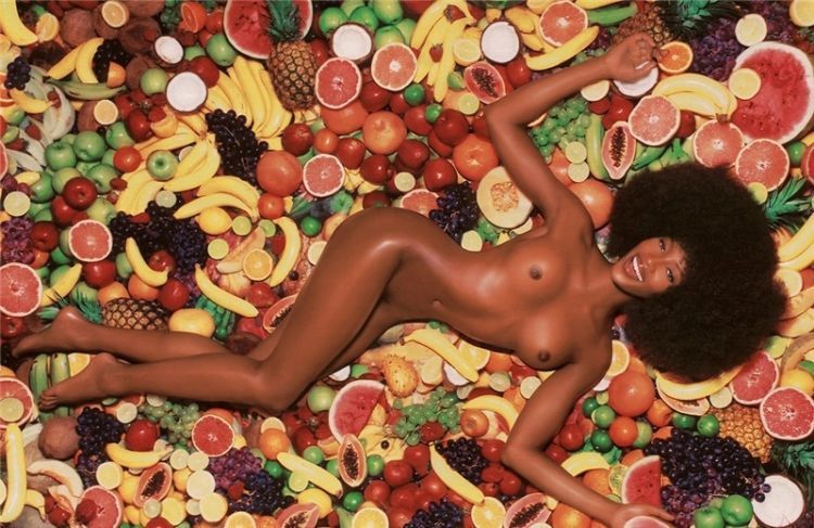 Celebrities in the works of great photographer David Lachapelle - 38
