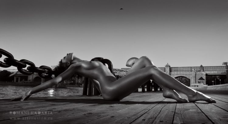 Excellent erotica from photographer Roman Kadaria - 09
