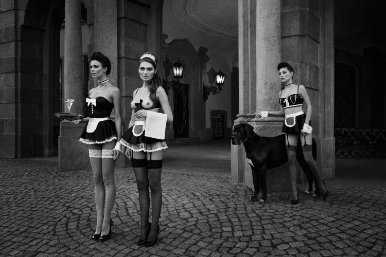 Black and white works of the master of erotic photography Szymon Brodziak - 01
