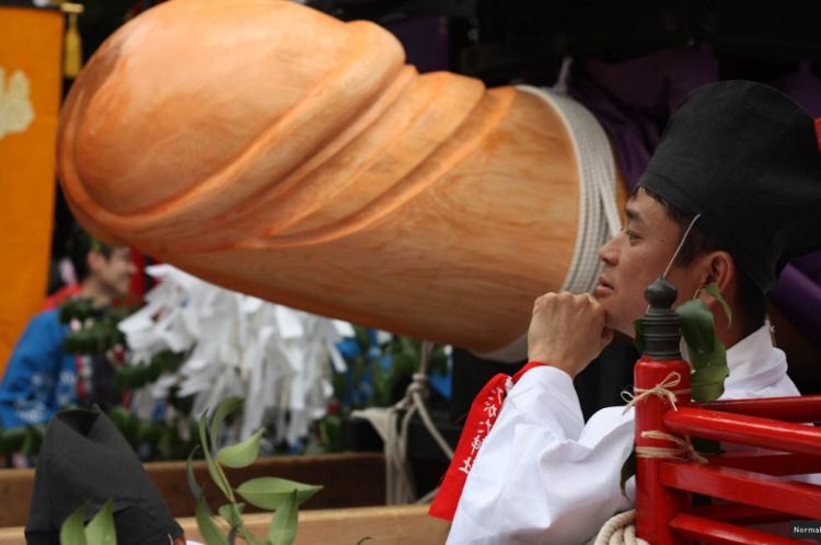 Japanese Festival of phallus - 11