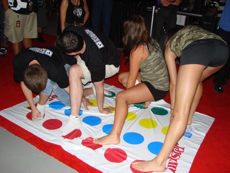 I like Twister played this way ;) - 06