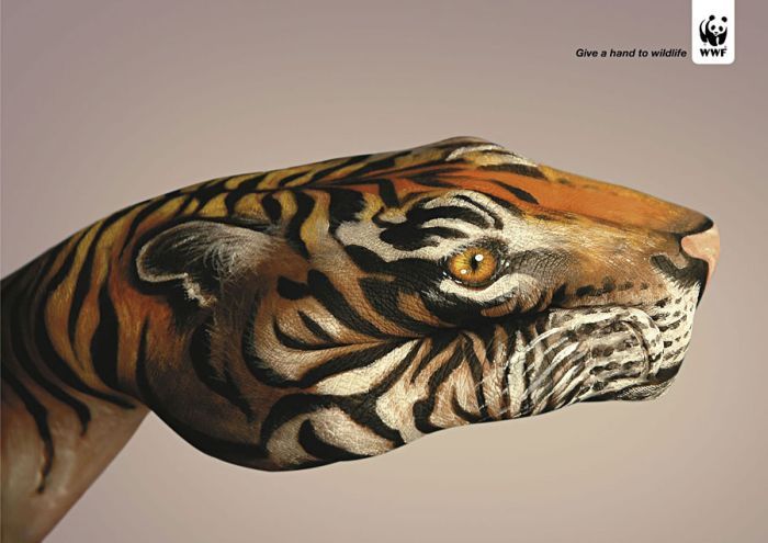 Creative advertising with painted hands - 14