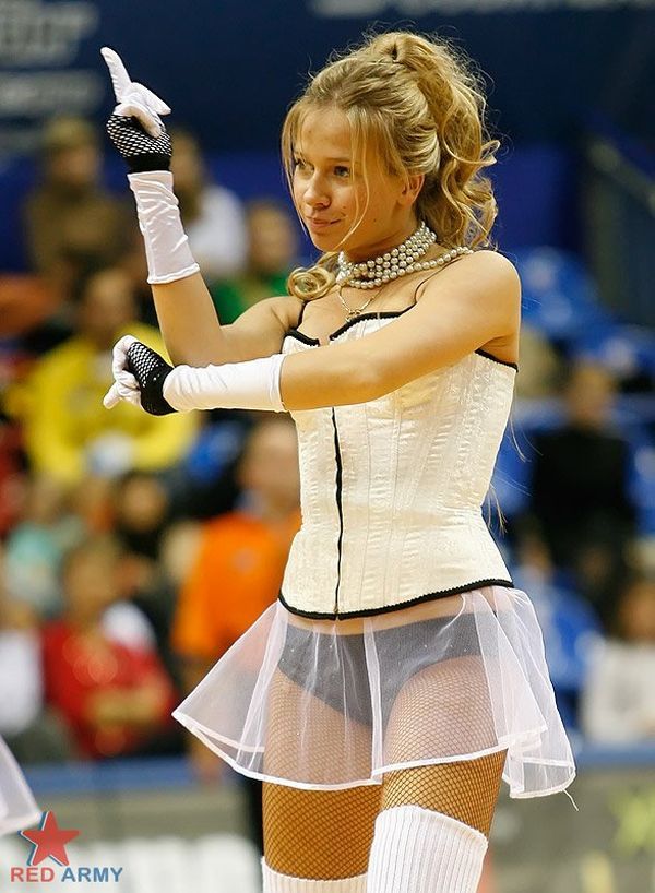 The hottest Russian cheerleaders - 01