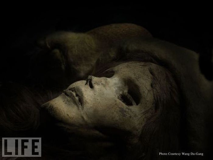 These photos of mummies give shivers - 01