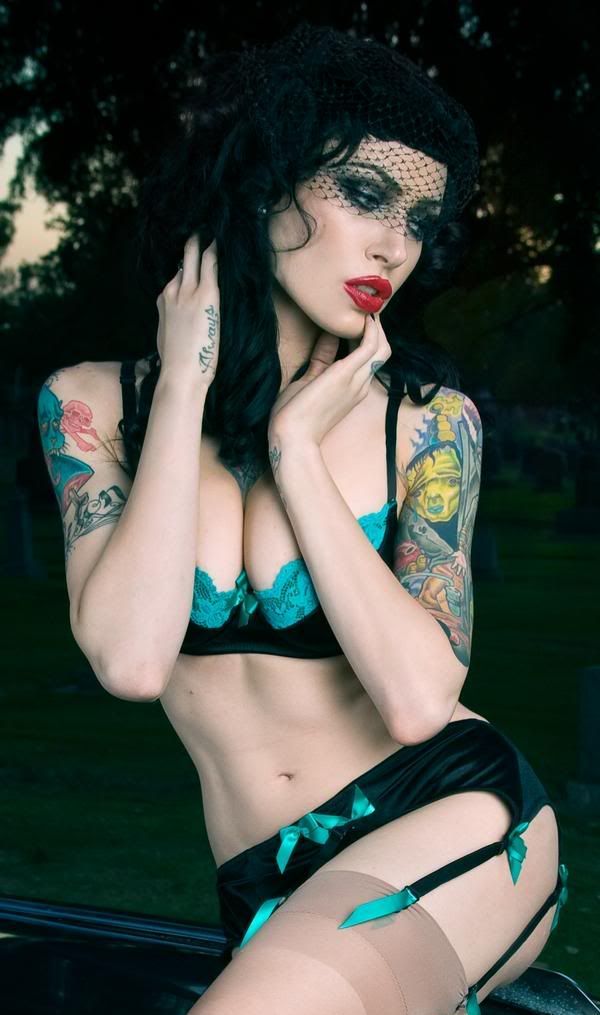 A selection of gorgeous girls with tattoos - 13