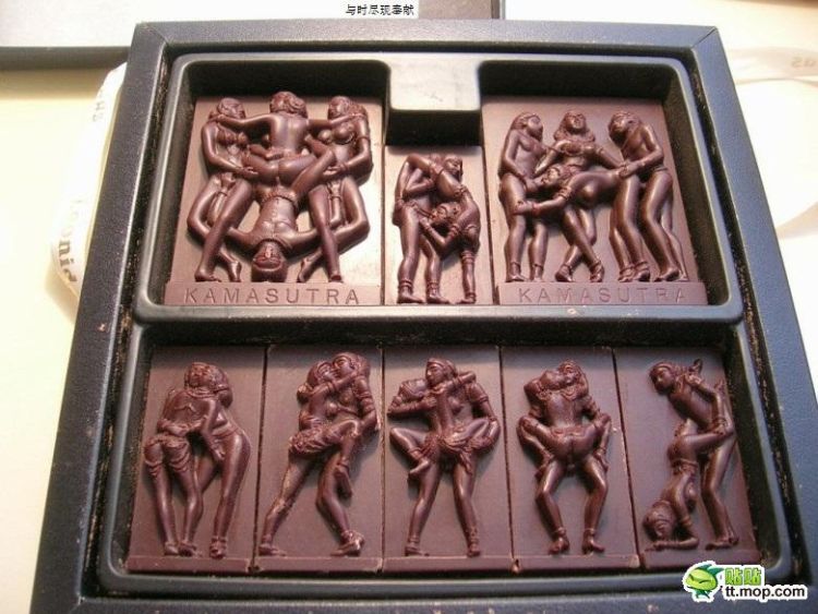 Great gift for a girl: Chocolate Kama Sutra - 03
