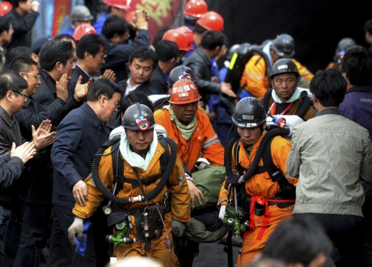 A miraculous rescue of miners in China - 02