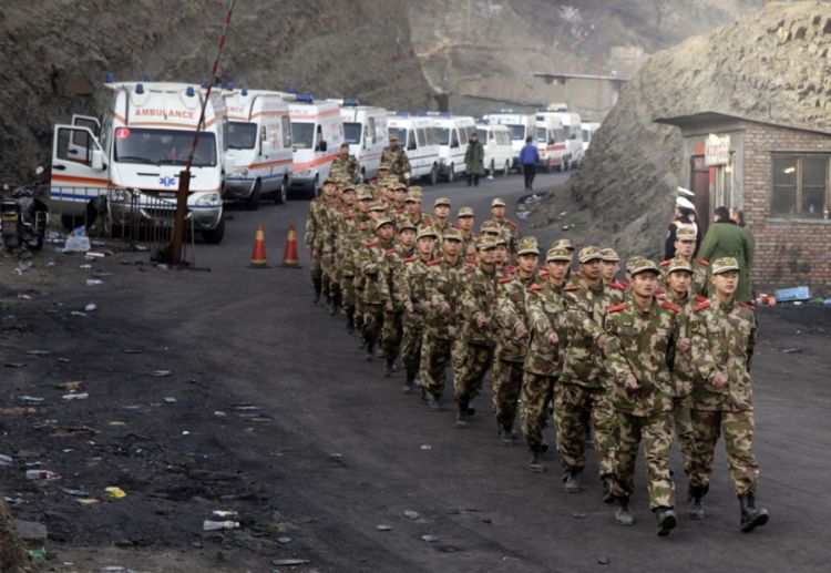 A miraculous rescue of miners in China - 16