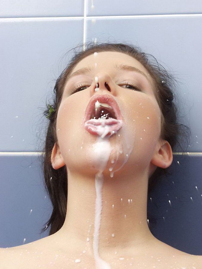 Girls and milk: excites not only the appetite - 21