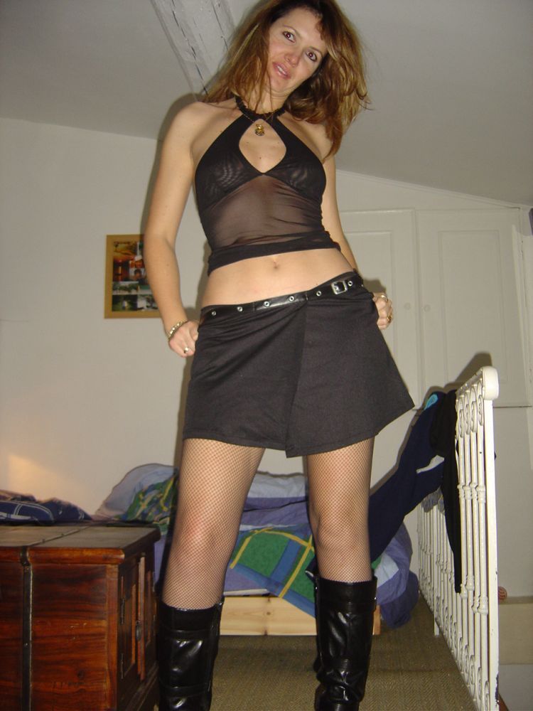 Depraved amateur girl undresses in front of a camera - 02