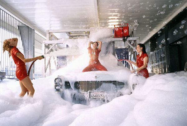 Gorgeous girls, foam and cars: that’s how a good car washing should look - 33