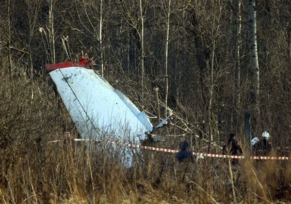 Polish President's plane crash - 10