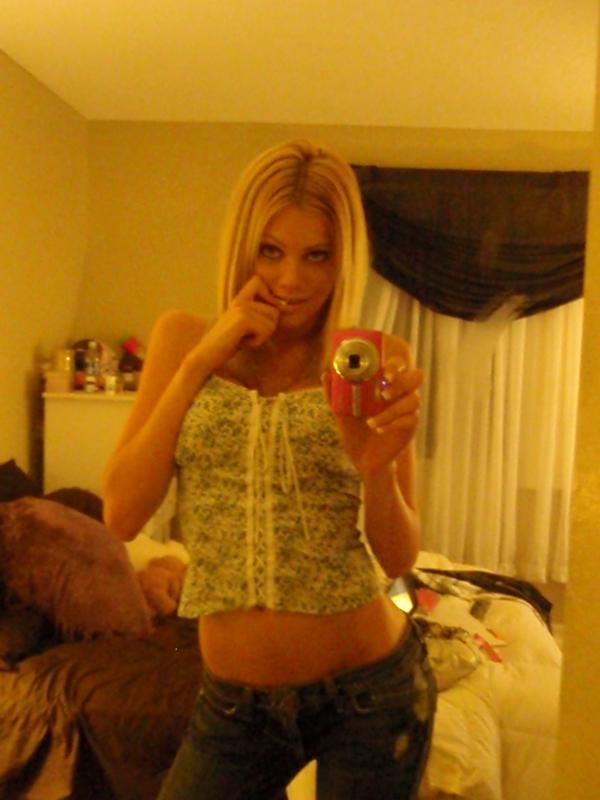 Photos from home photo albums of porn stars - 35
