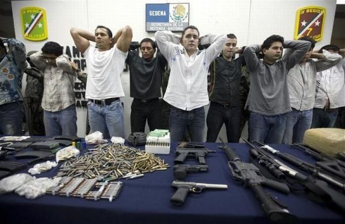 The bloody drug war in Mexico - 25