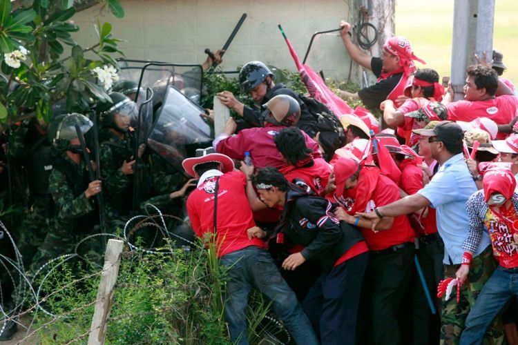 Riots in Thailand - 11