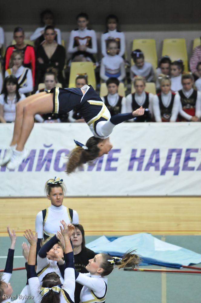 Hot Russian cheerleaders show a master class at the Moscow Championship of Cheerleaders - 10