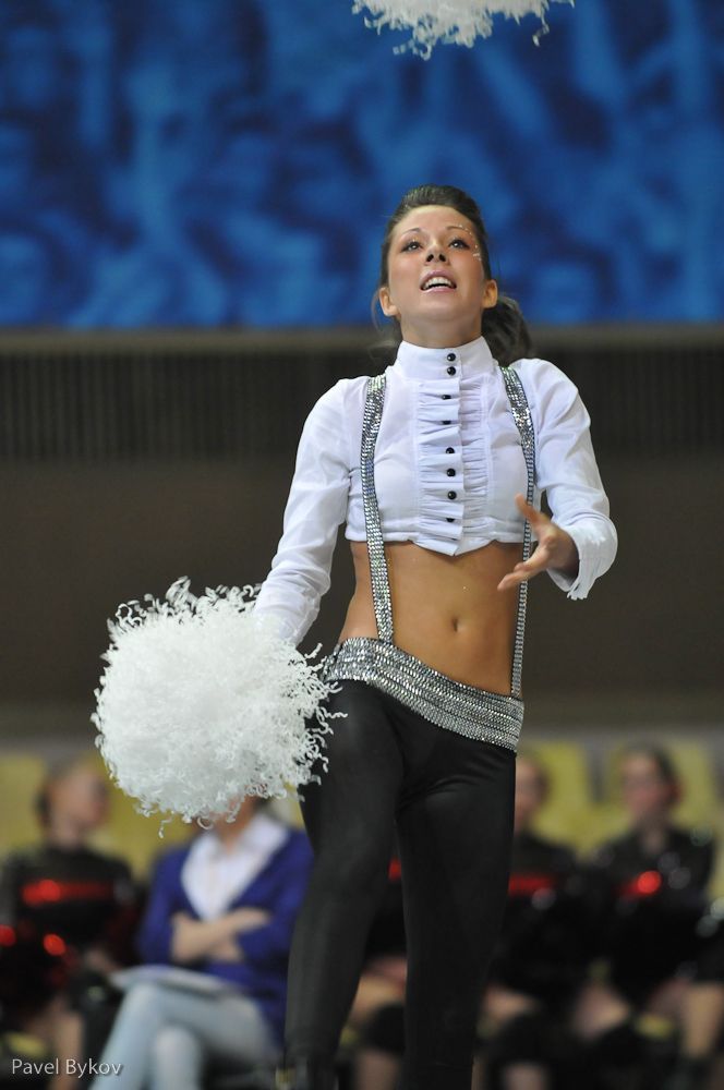 Hot Russian cheerleaders show a master class at the Moscow Championship of Cheerleaders - 17