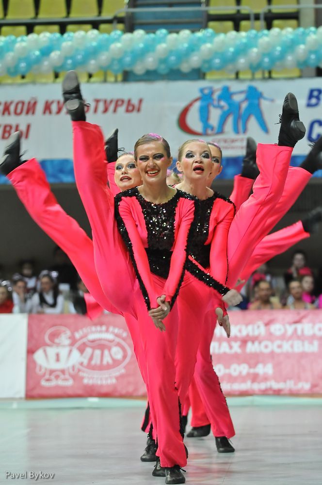 Hot Russian cheerleaders show a master class at the Moscow Championship of Cheerleaders - 21