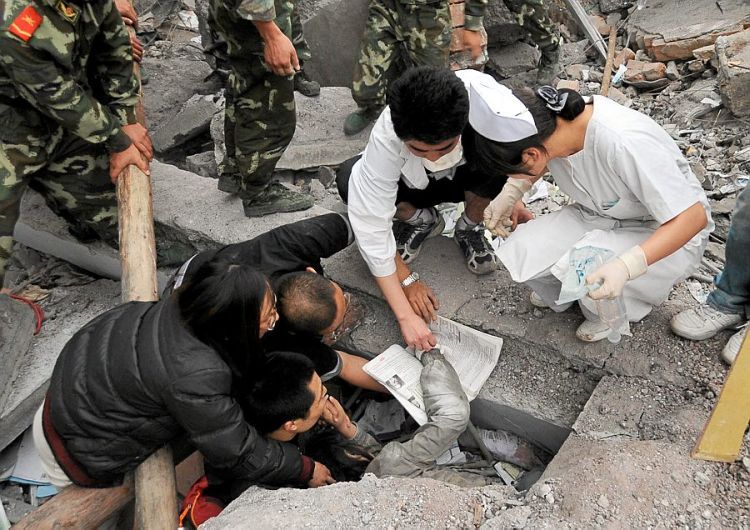 A powerful earthquake in southern China - 08