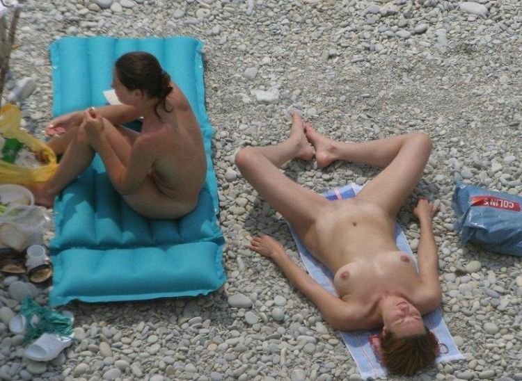 Hot days on a nudist beach - 64