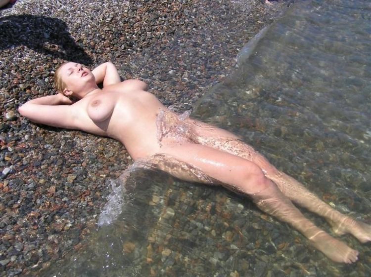 Hot days on a nudist beach - 68