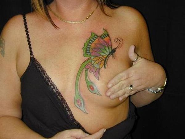 Tattoos on women's breasts – add to the beauty or disfigure it? - 47