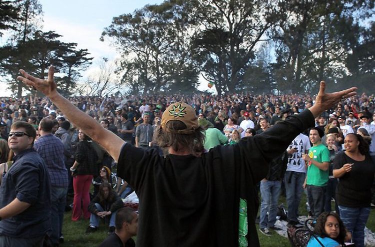 Rallies in support of marijuana legalization - 13