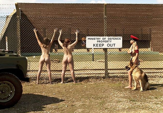 The wives of British soldiers were photographed naked for a calendar - 06