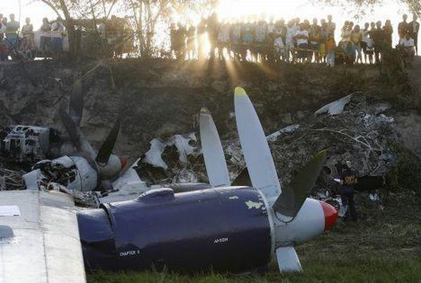 Plane crash in the Philippines - 17