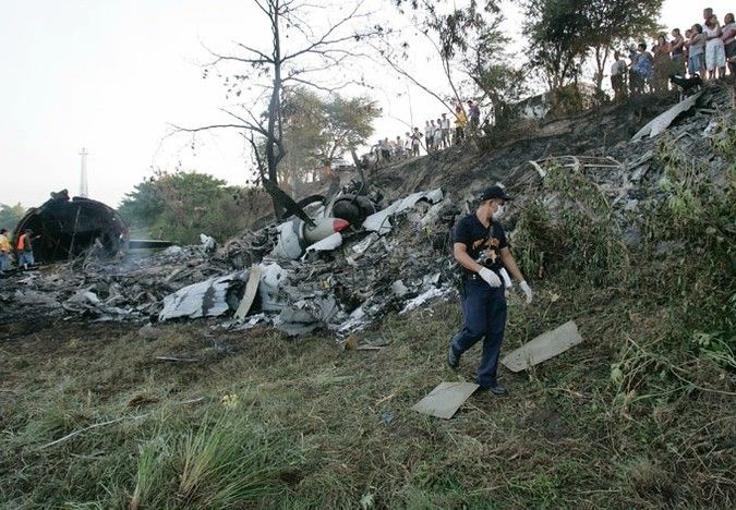Plane crash in the Philippines - 21