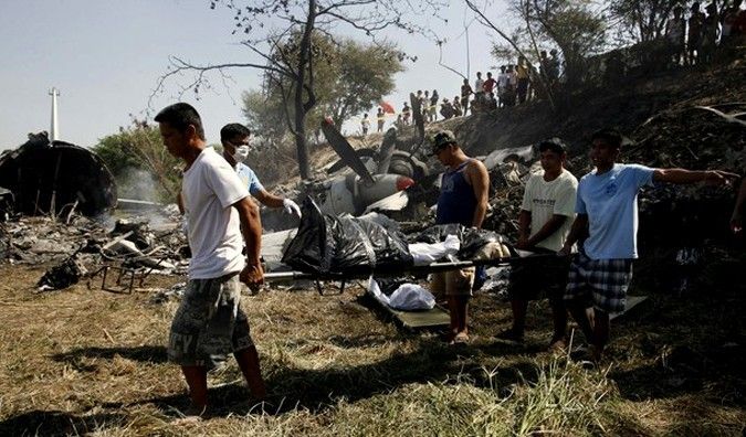 Plane crash in the Philippines - 23