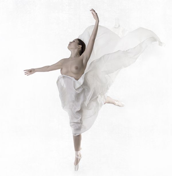 Graceful, flexible and sexy ballerinas - 08