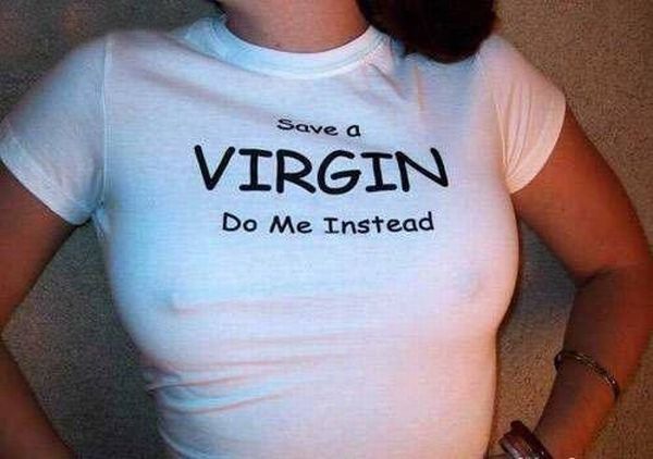 Girls in funny t-shirts - 05