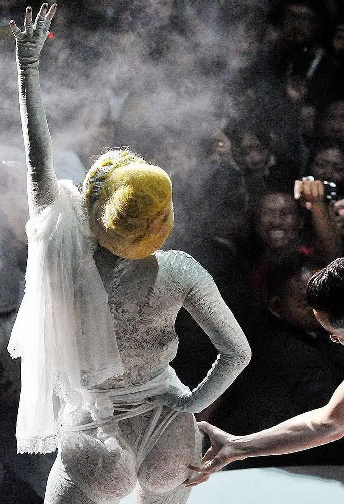 Lady GaGa’s ass at a concert in Tokyo - 06