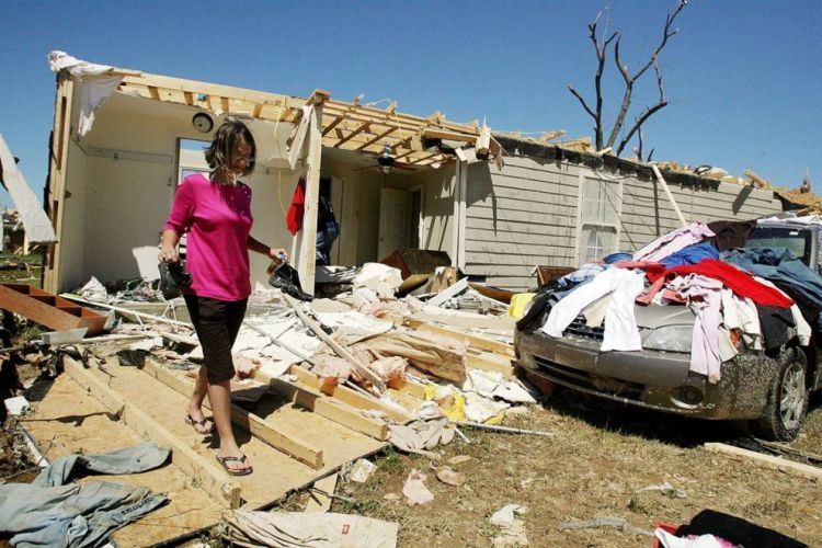 The devastating tornadoes in southern U.S. - 04