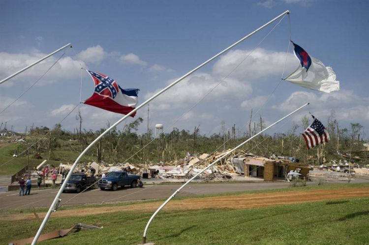 The devastating tornadoes in southern U.S. - 12