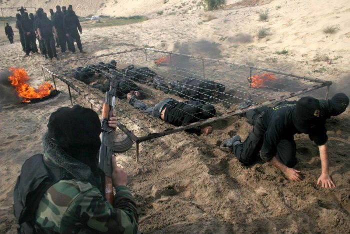 Palestinian military exercises - 09