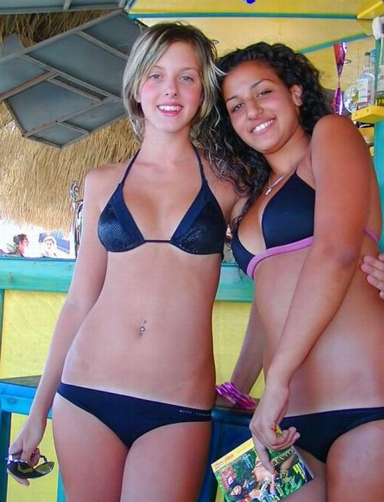 Three Israeli girls in bikini - 11