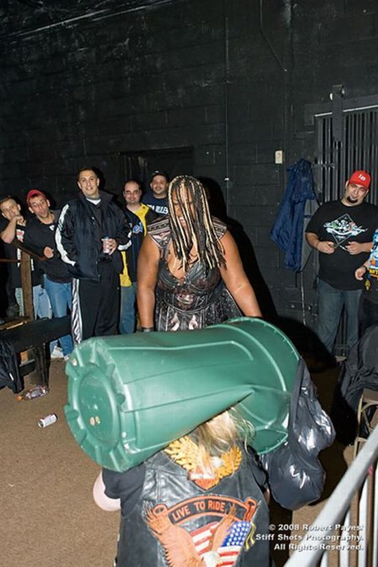 Dodgy wrestling - 21