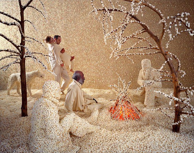 Surreal creativity of photo artist Sandy Skoglund - 22