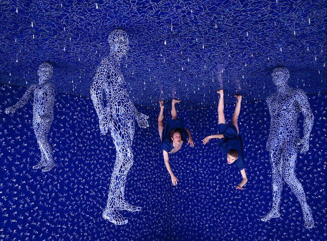 Surreal creativity of photo artist Sandy Skoglund - 33