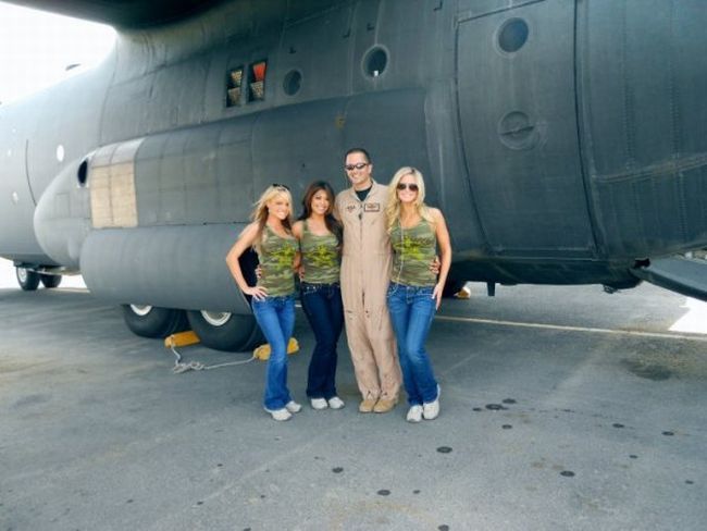 Hot beauties invading Iraq - 30