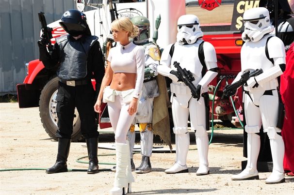 Behind the scenes of a Star Wars car wash - 04