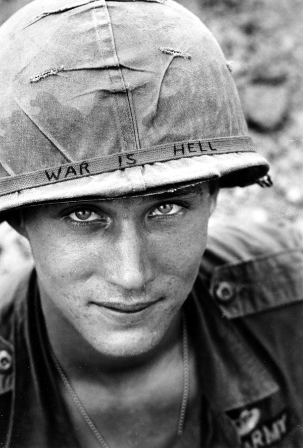 Photo galleries dedicated to the 35th anniversary of the end of the war in Vietnam - 06