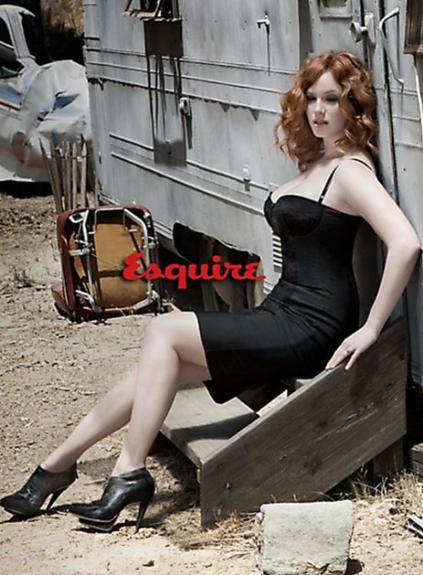 Red-headed ‘devil’ Christina Hendricks and her stunning forms - 04